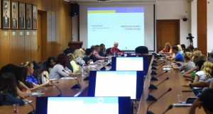 Детальніше про статтю Науковці УжНУ шукають для України її унікальний шлях вирішення мовного питання